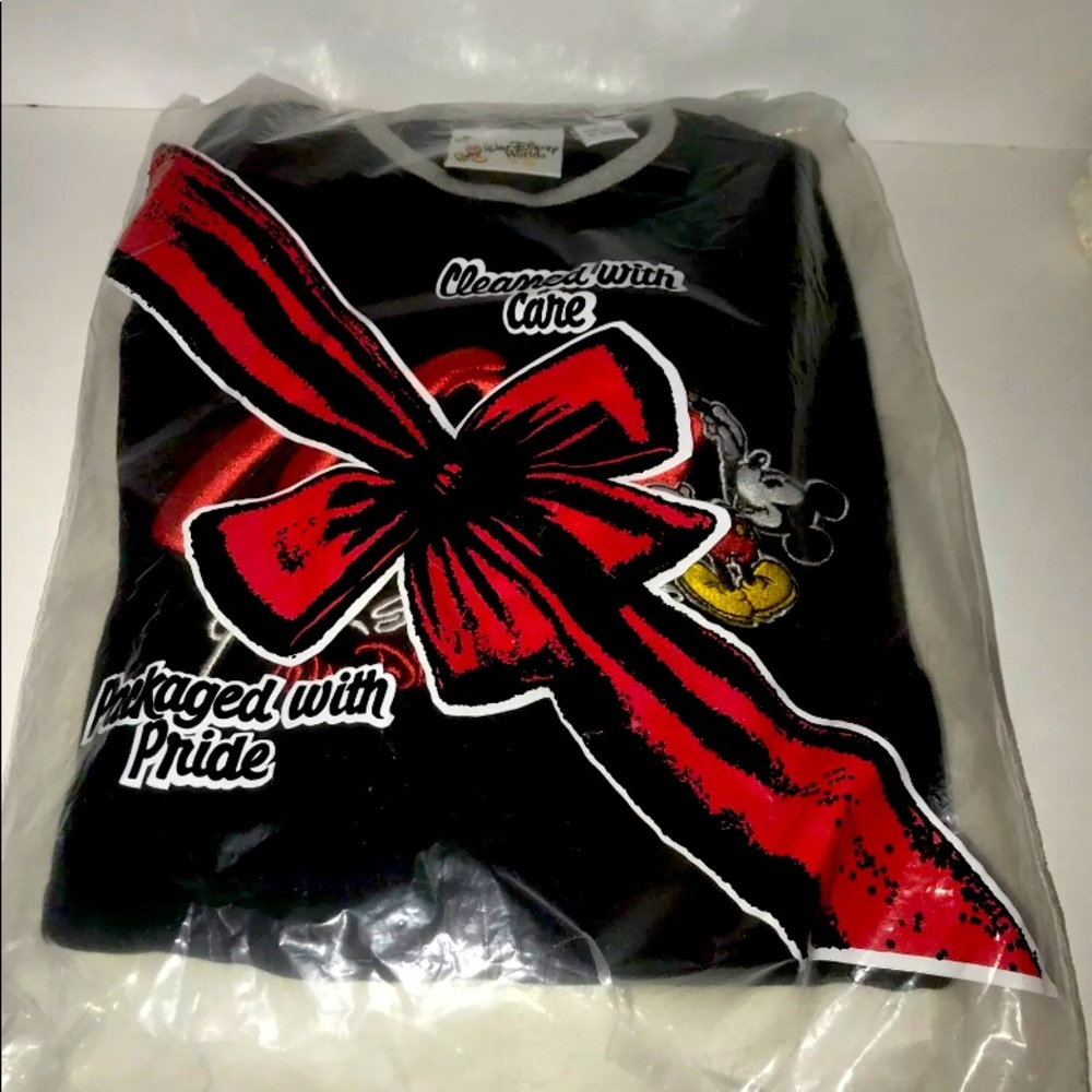 WALT DISNEY WORLD MICKEY MOUSE BLACK SWEATER M